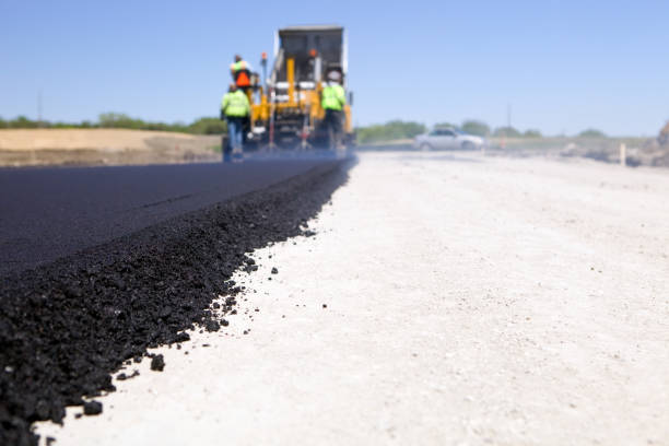 Best Driveway Paving Contractor  in Bensenvle, IL